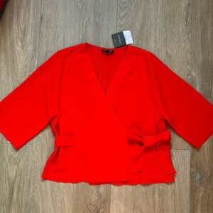 NWT - Topshop size 4 women red wrap belted half sleeve blouse